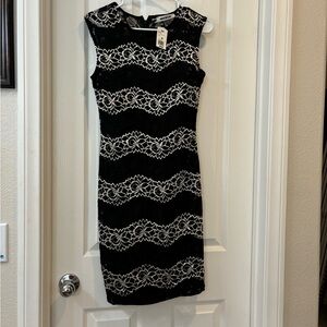 Block and cream mid dress